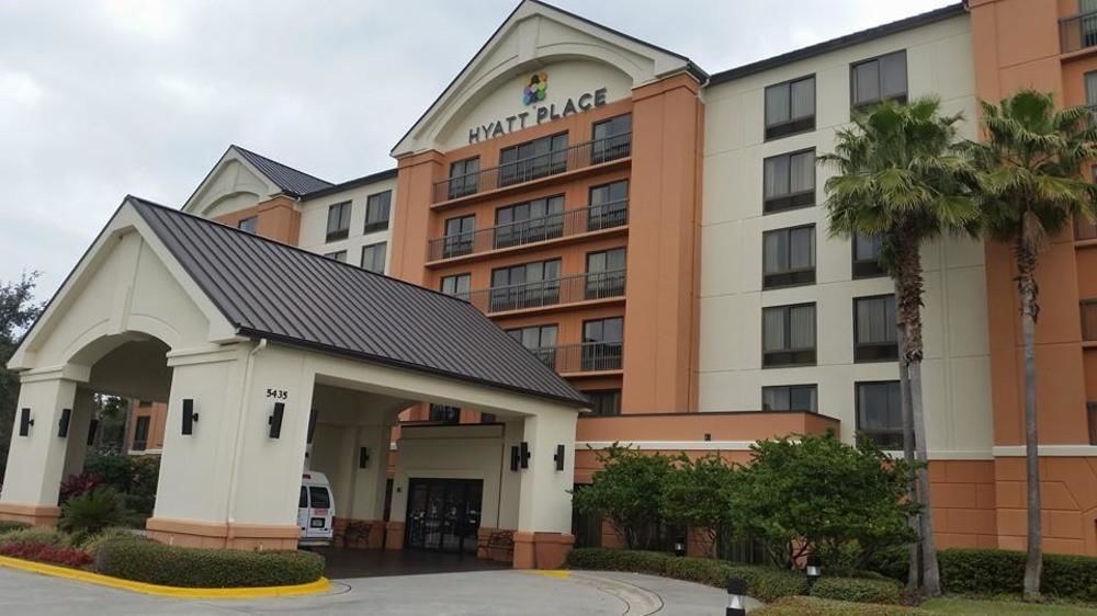 Hyatt Place Orlando Airport Exterior photo
